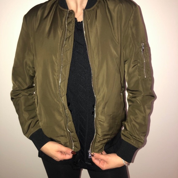 Zara olive bomber - Picture 6 of 8
